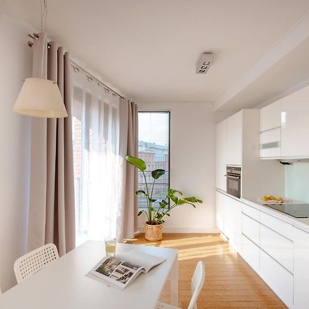 Spacious Apartment Close To Main Station / Galeria Krakowska ภายนอก รูปภาพ