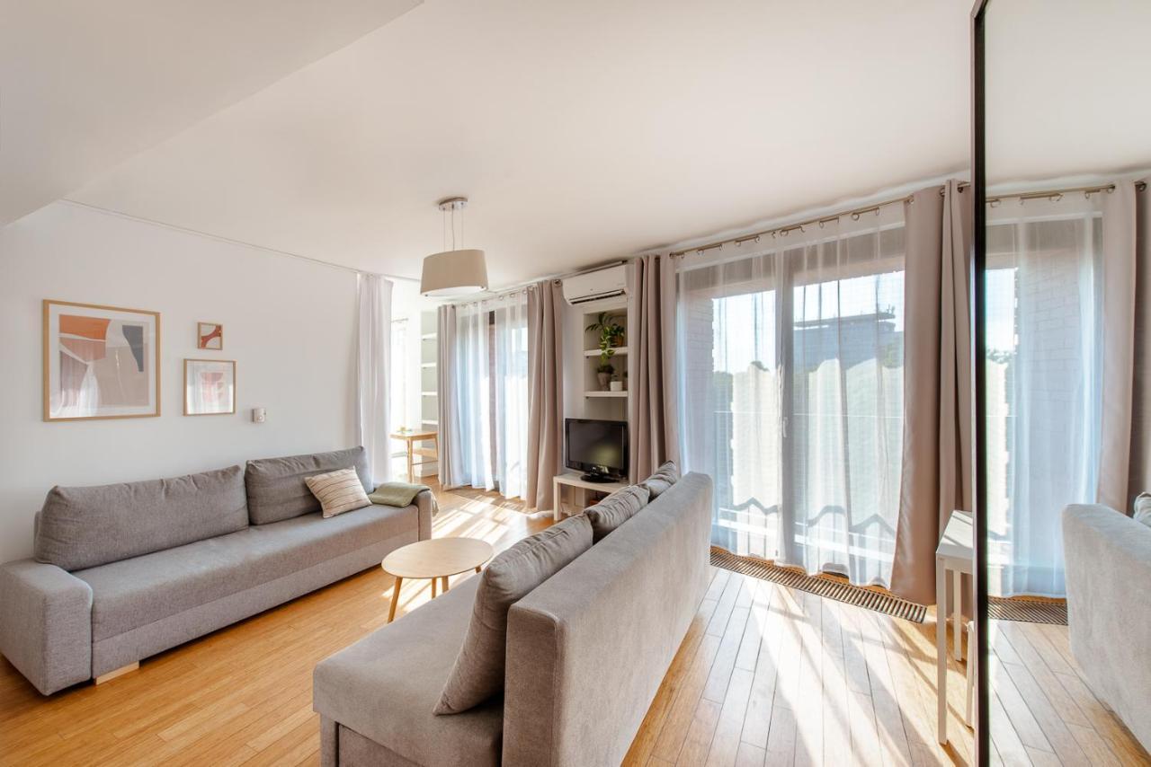 Spacious Apartment Close To Main Station / Galeria Krakowska ภายนอก รูปภาพ